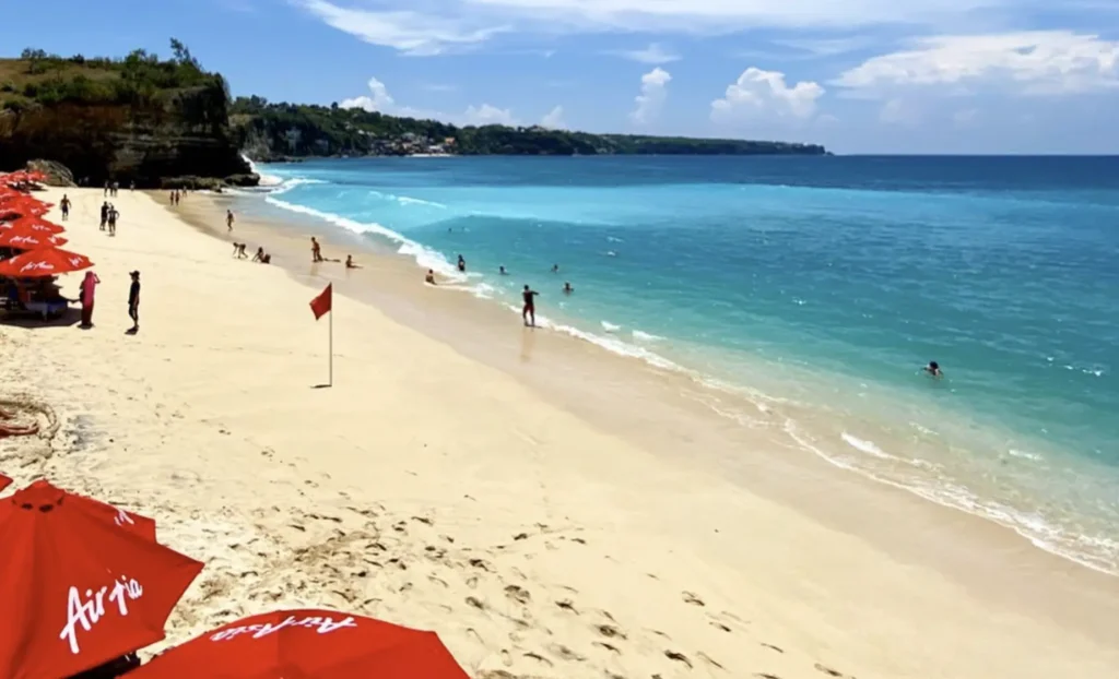 Uluwatu Beach