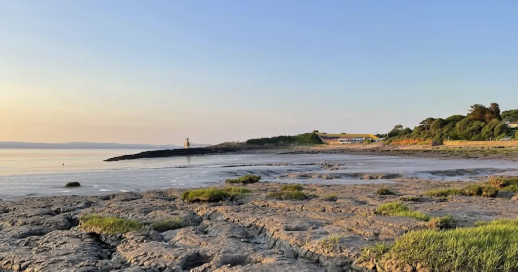 Sugar Loaf Beach (Portishead Beach) in Somerset